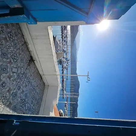 Lägenhet Sur Le Port